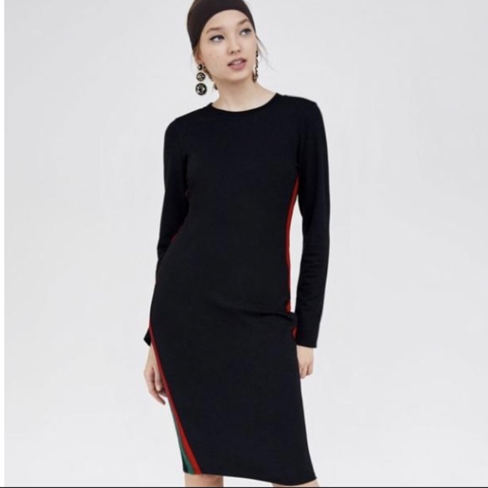 BEAUTIFUL!! Zara Black/Red/Green Striped Midi Dress
